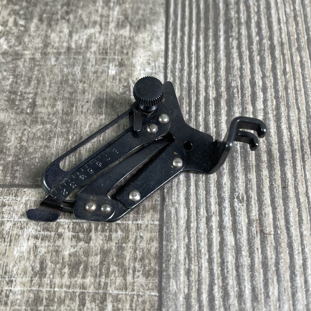 Singer Sewing Machine Replacement Adjustable Hemmer Foot Attachment 35931